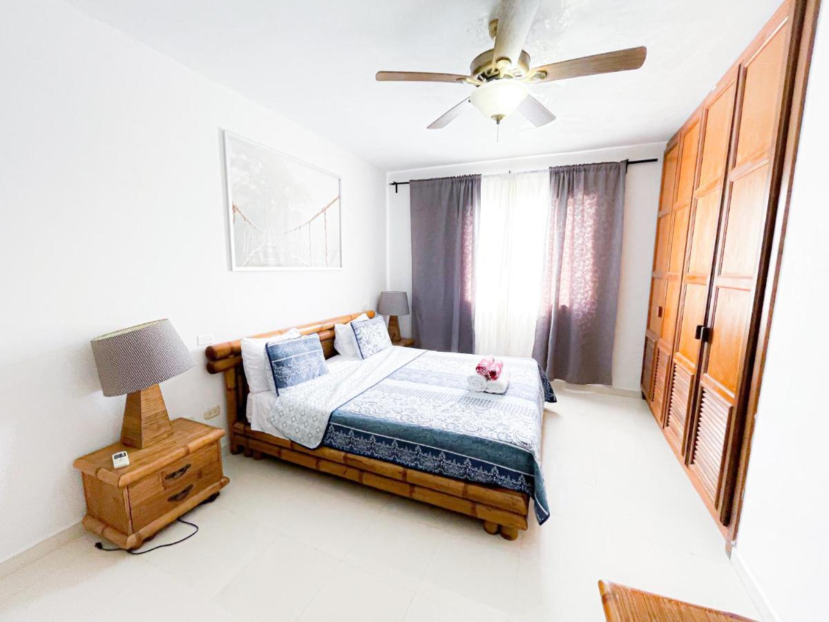 Villas & Apartments Vacation Hotel Rentals Long Term Bavaro Los Corales Punta Cana Eksteriør bilde